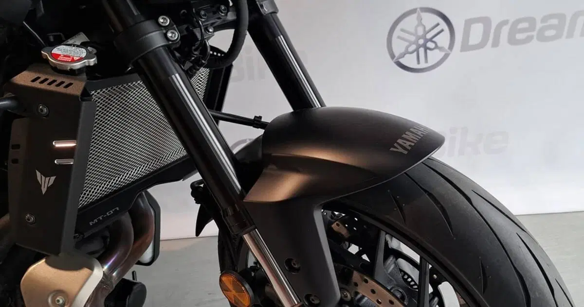 Yamaha MT-07 Y-AMT (2025 - 26) (5)