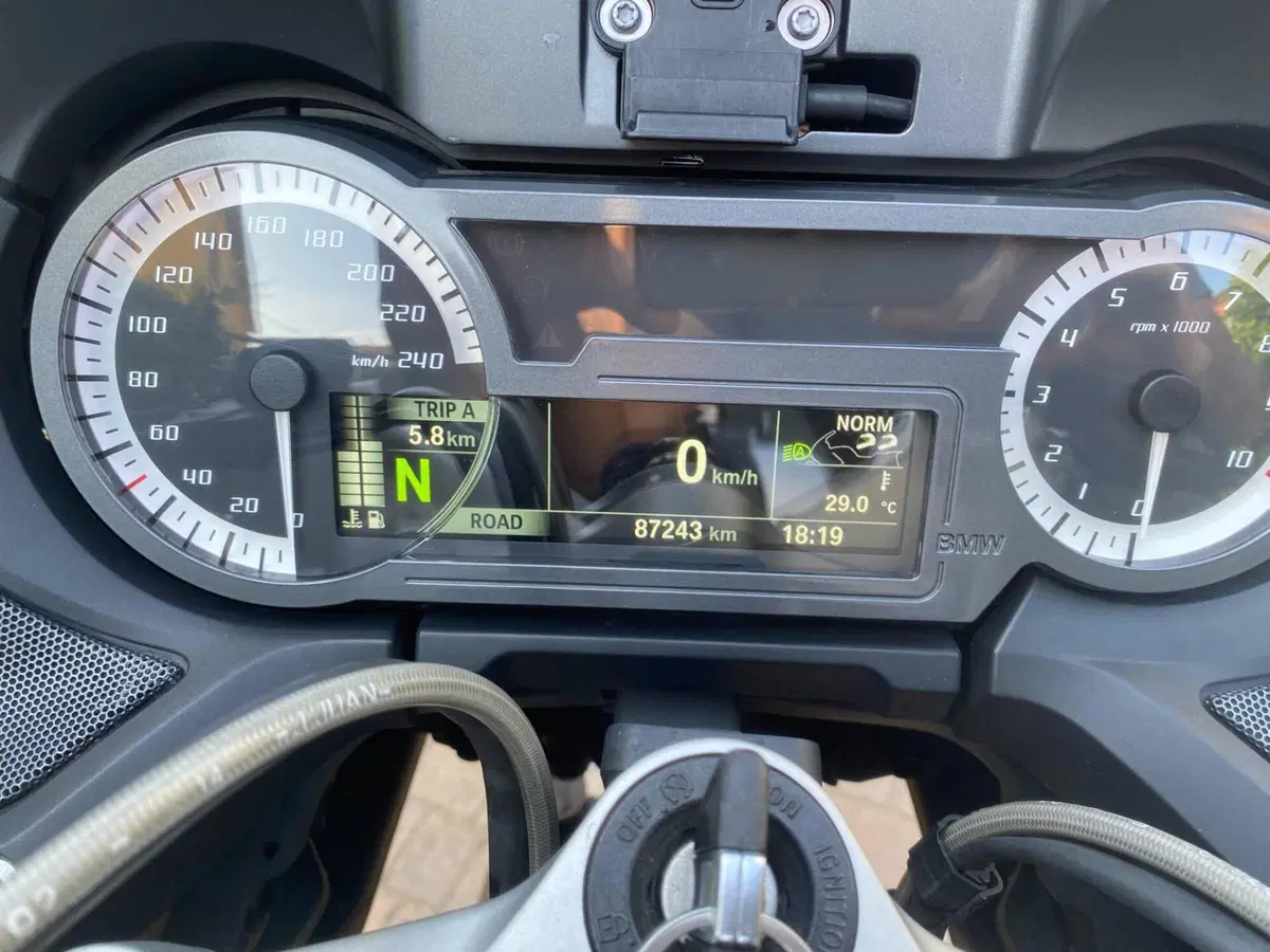 Bmw R 1200 RT (2014 - 16) (6)