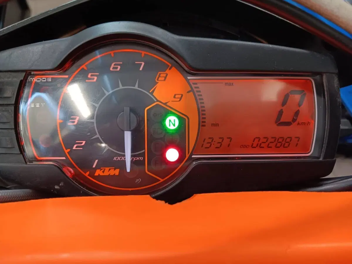 KTM 690 Enduro R (2012 - 17) (3)