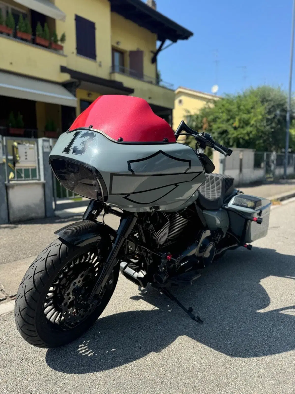 Harley-Davidson 1690 Road Glide (2007 - 12) (6)