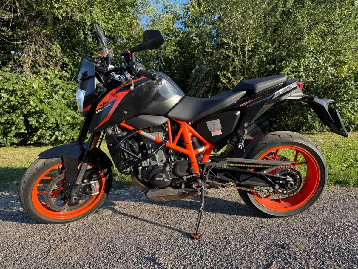 KTM 690 Duke R (2016 - 17) (2)
