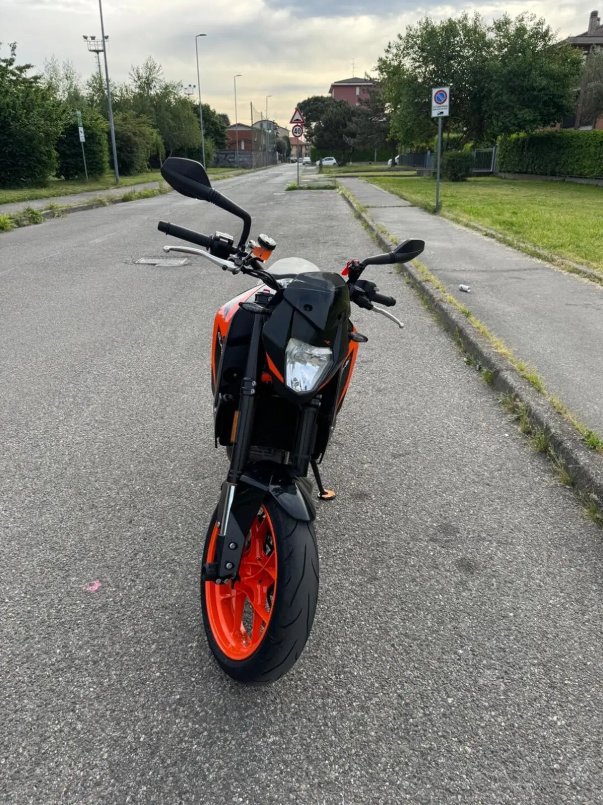 KTM 690 Duke R (2016 - 17) (3)