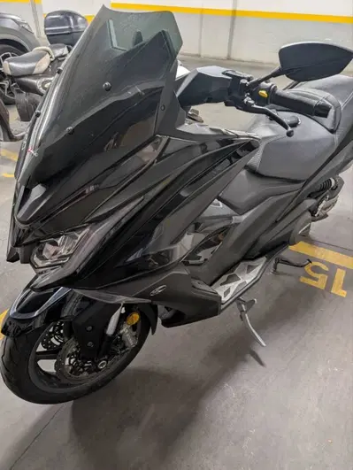Kymco AK 550 (2017 - 19) usata