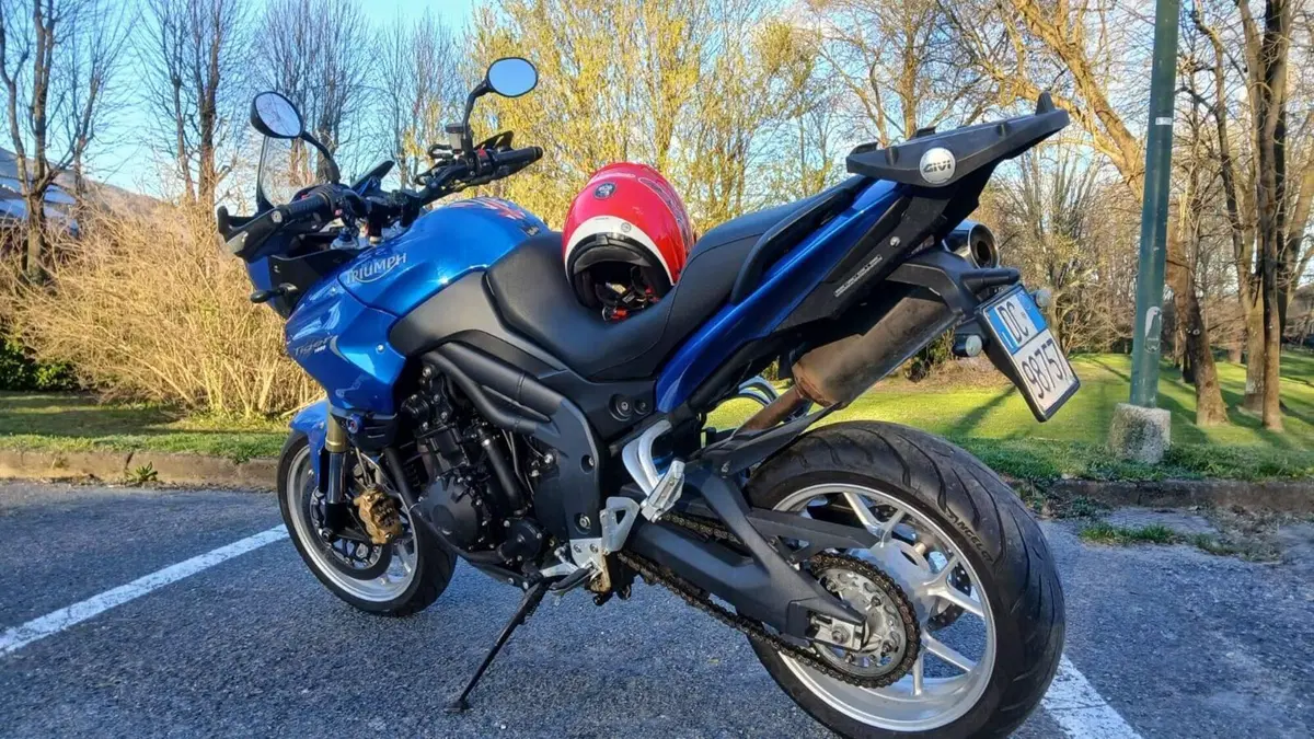 Triumph Tiger 1050 (2006 - 12) (2)