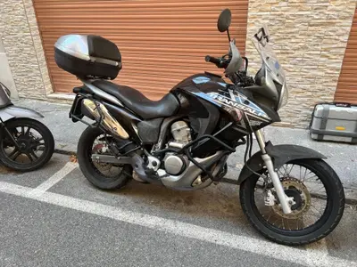Honda Transalp XL 700 V (2007 - 13) usata