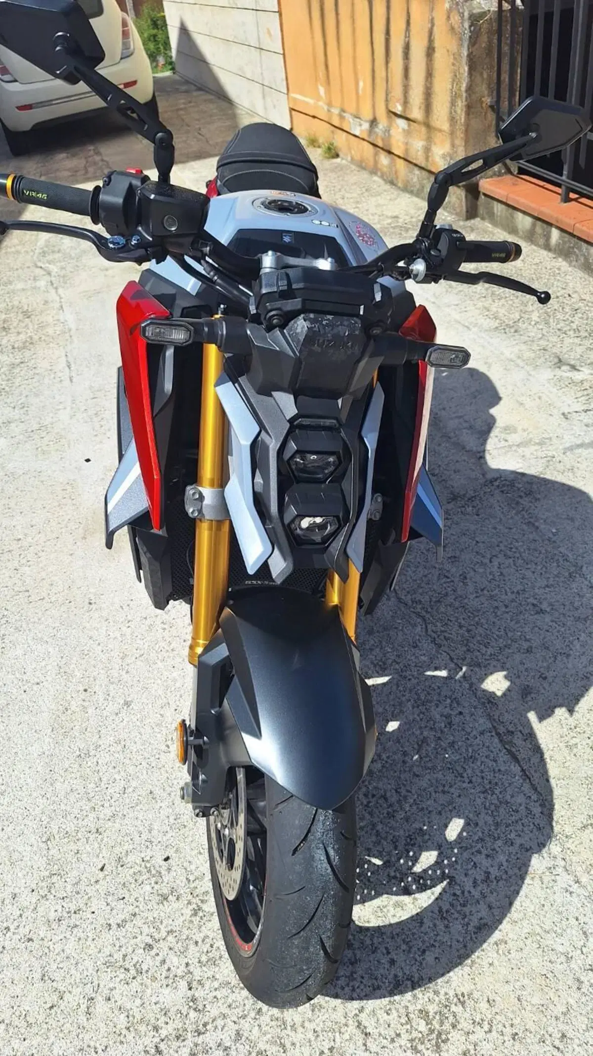 Suzuki GSX-S1000 (2021 - 25) (3)