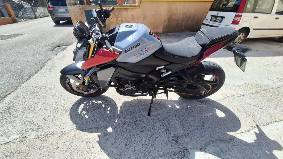 Suzuki GSX-S1000 (2021 - 25) (6)