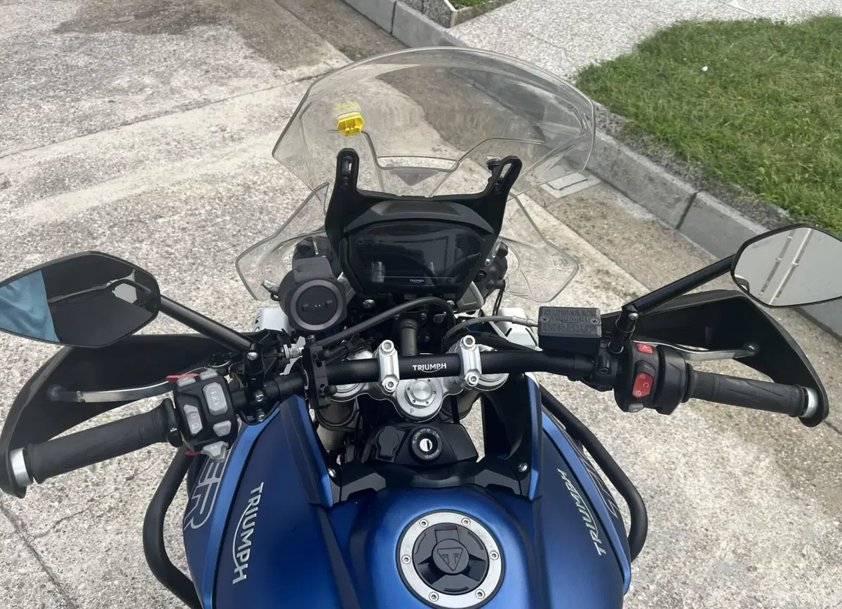 Triumph Tiger 800 XRt (2018 - 20) (8)