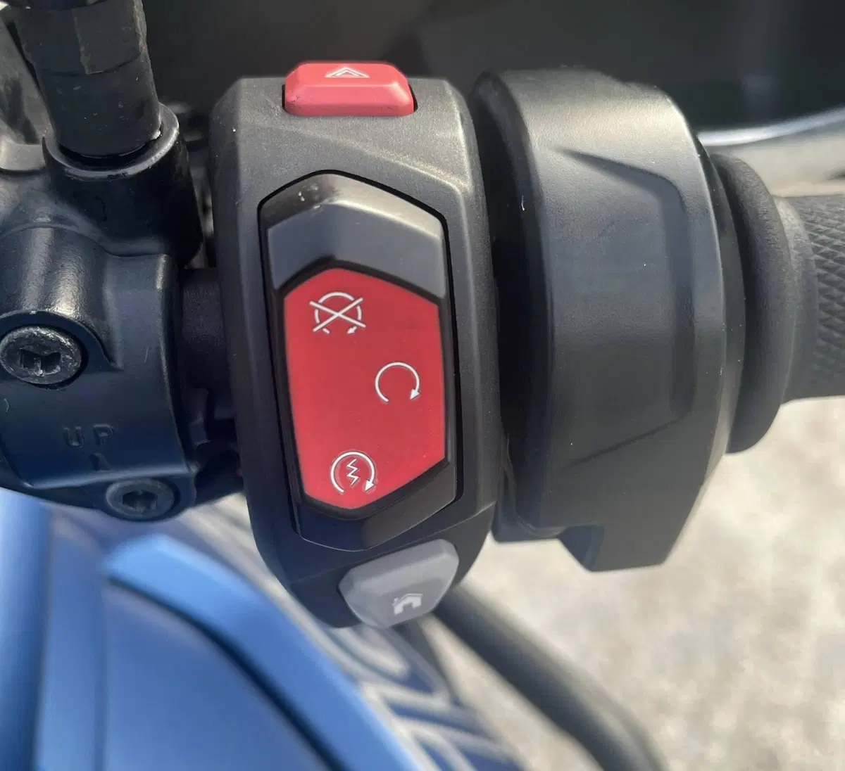 Triumph Tiger 800 XRt (2018 - 20) (10)