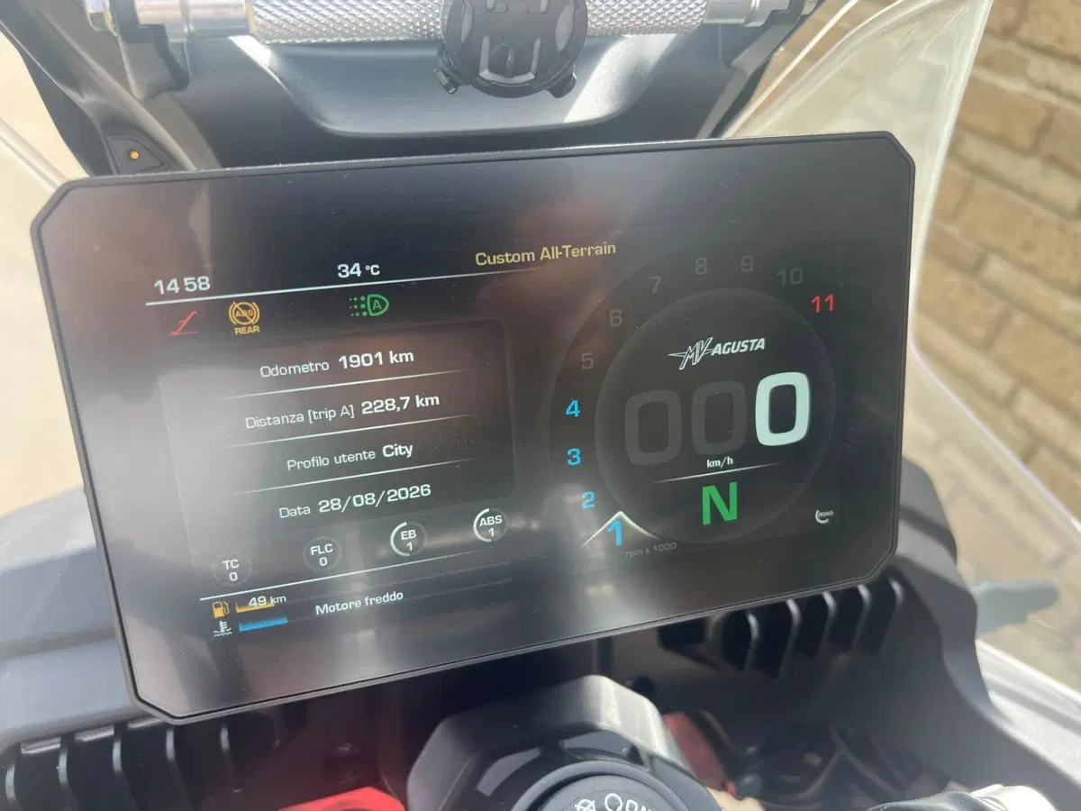 MV Agusta LXP Enduro Veloce (2024 - 25) (14)