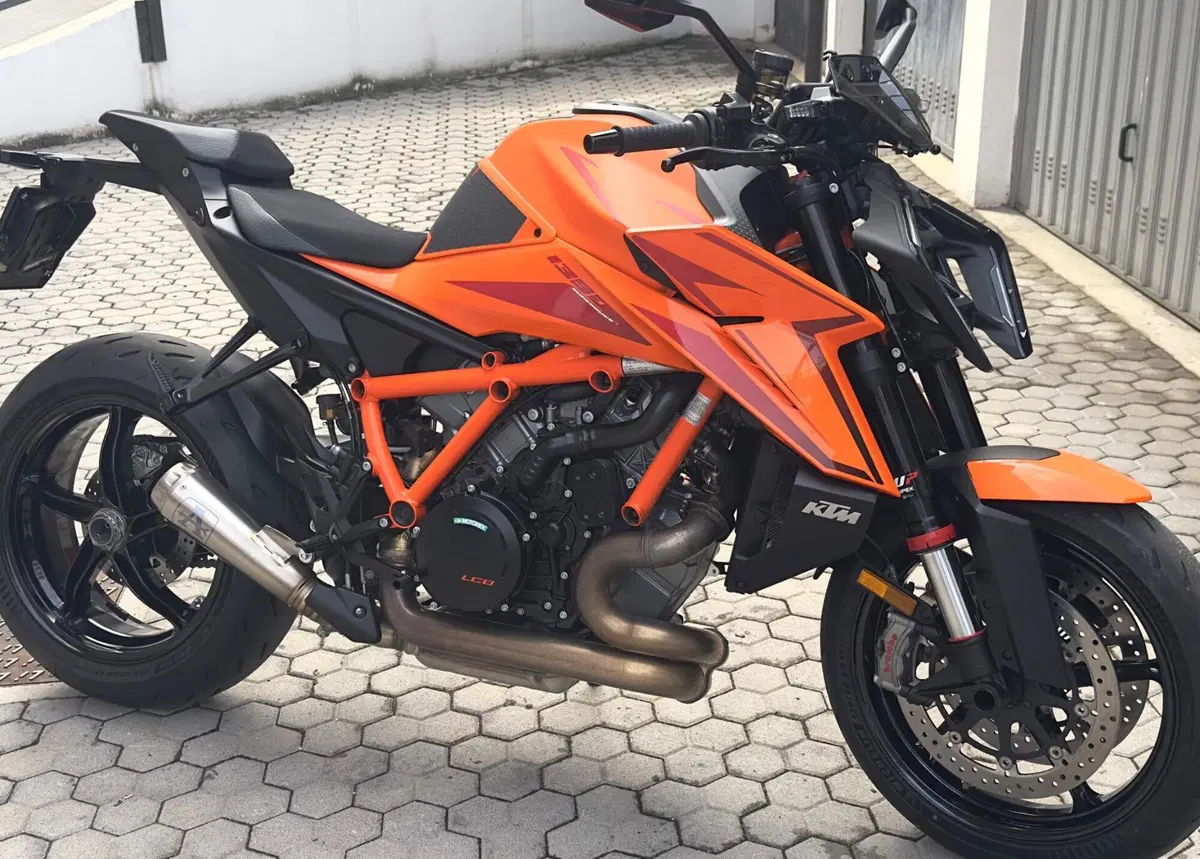 KTM 1390 Super Duke R (2024 - 26)