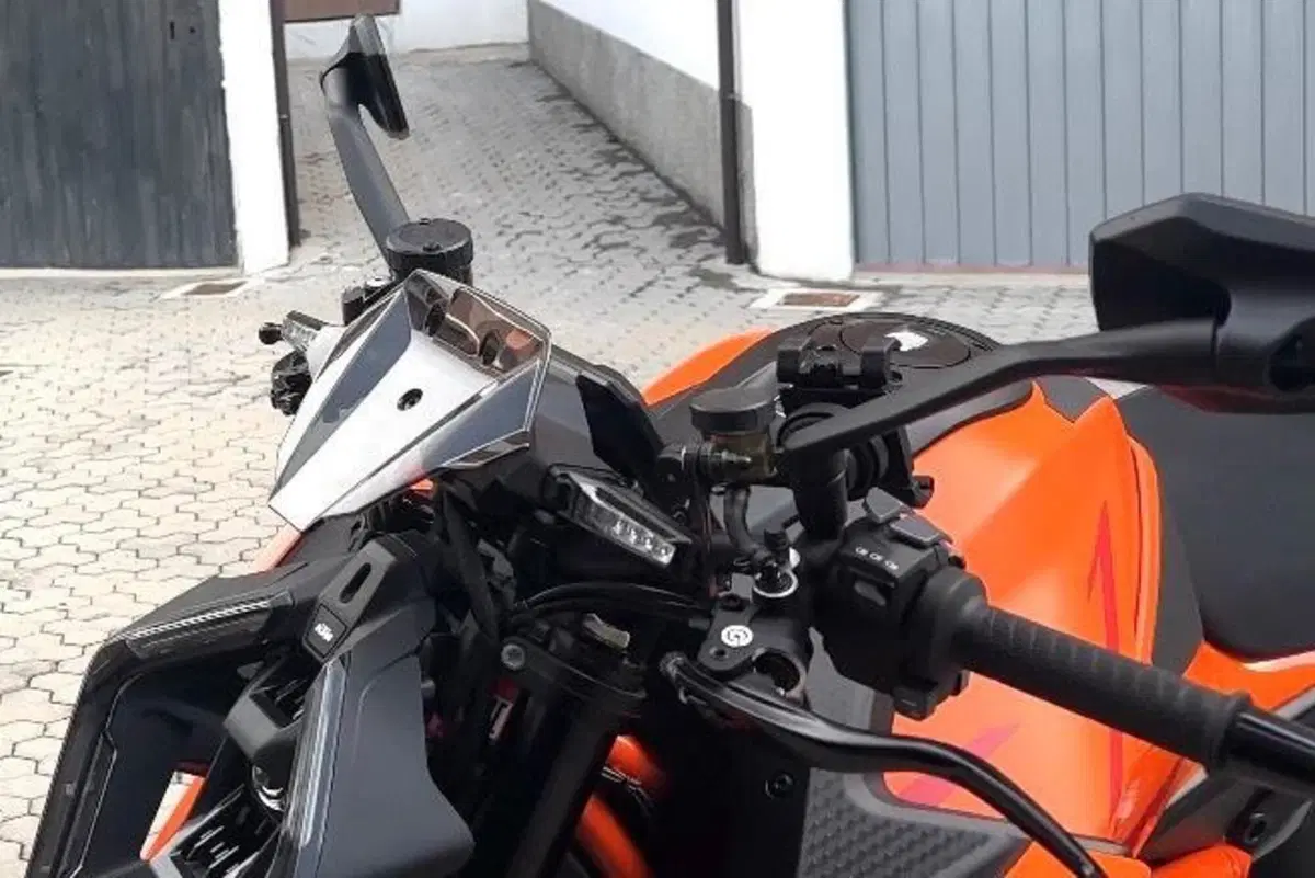 KTM 1390 Super Duke R (2024 - 26) (5)