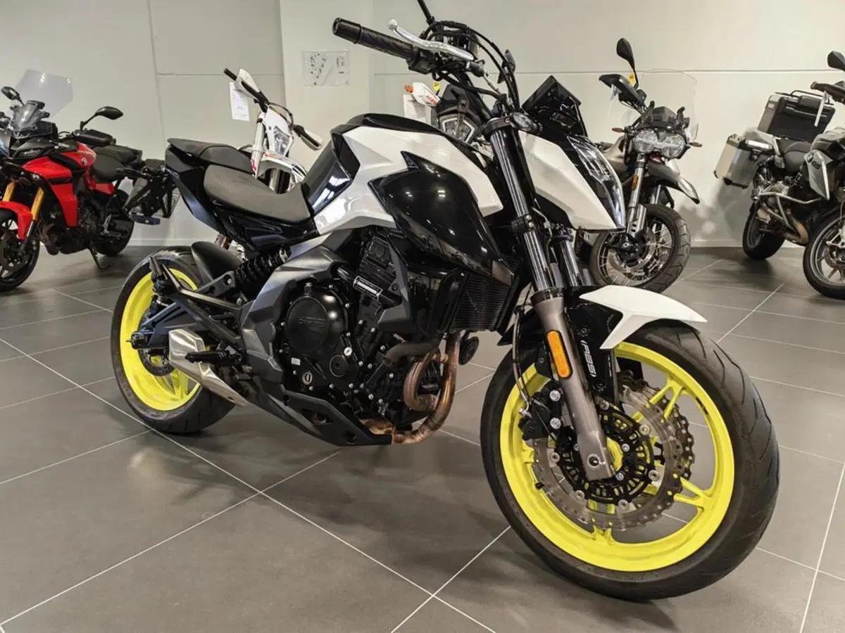 CFMOTO 650NK (2021 - 24) (3)
