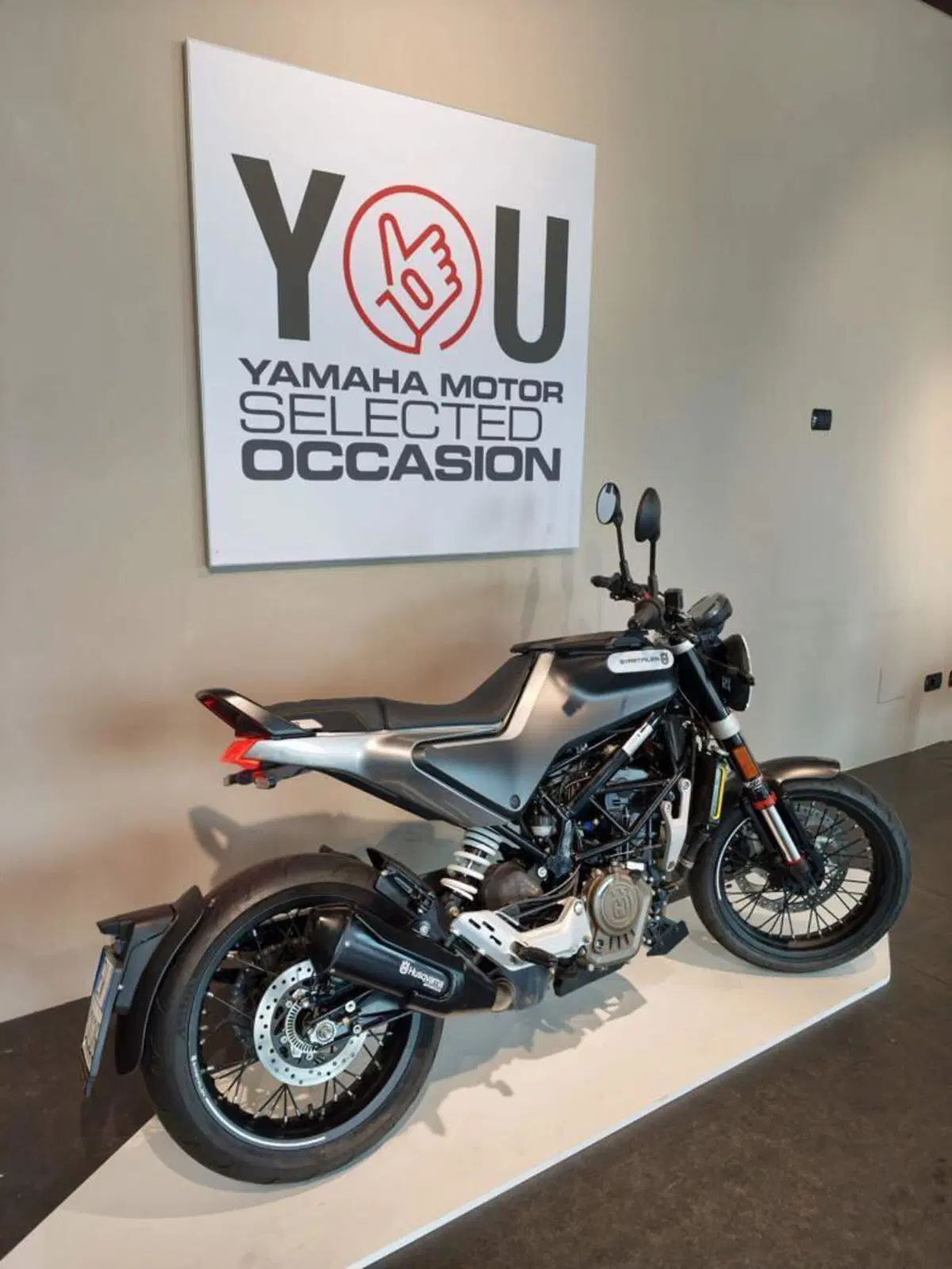 Husqvarna Svartpilen 125 (2021 - 23) (3)