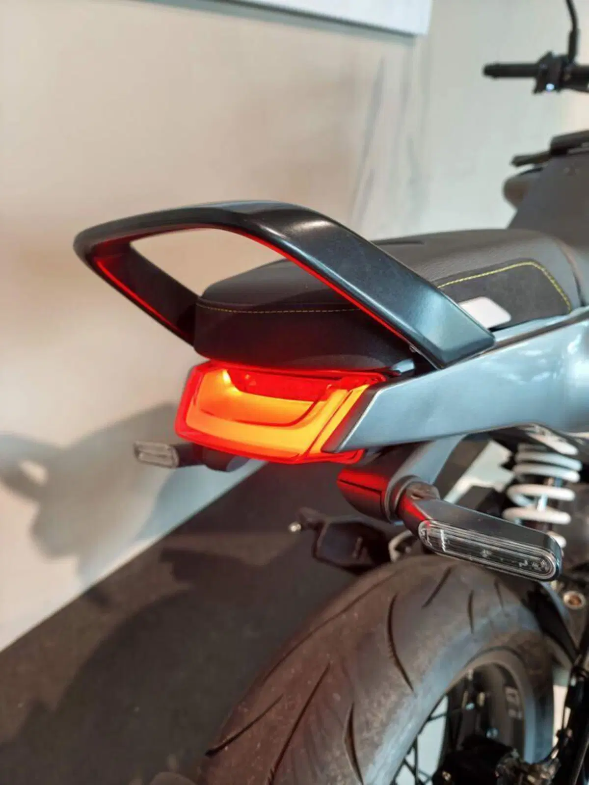 Husqvarna Svartpilen 125 (2021 - 23) (6)