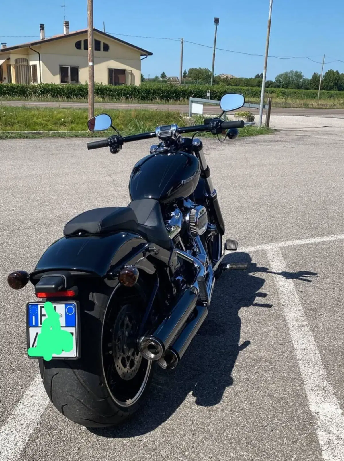 Harley-Davidson Breakout (2021 - 22) (2)