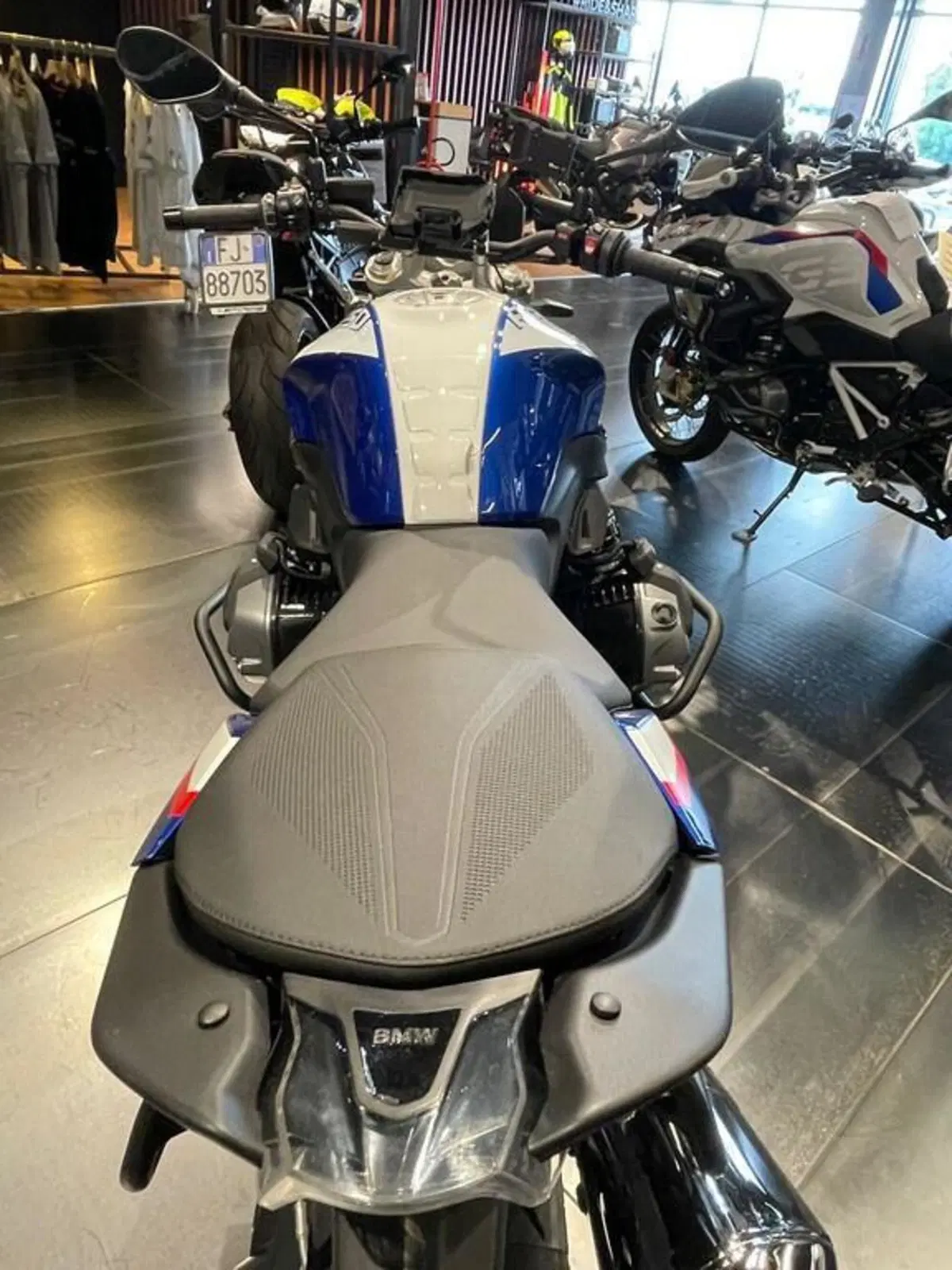 Bmw R 1250 R (2021 - 25) (5)
