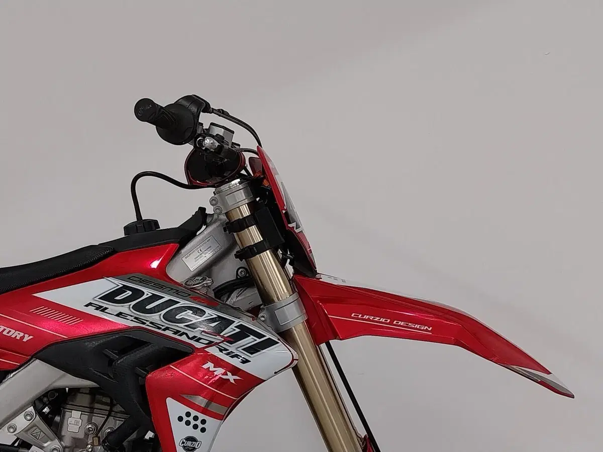 Ducati Desmo450 MX (2026) (9)