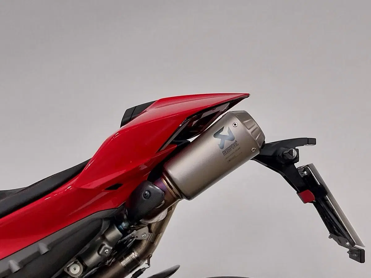 Ducati Streetfighter V4 S (2025 - 26) (17)