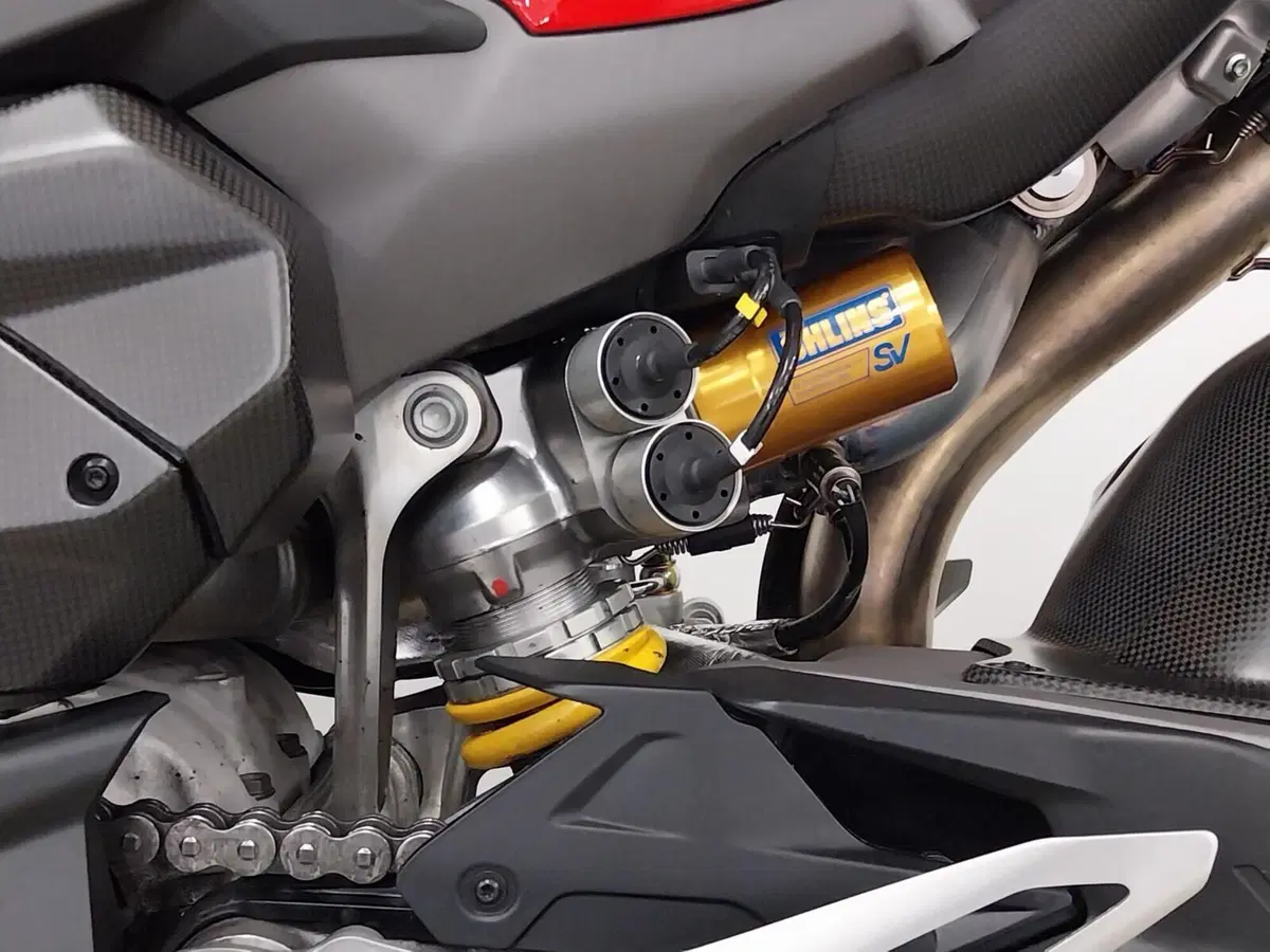 Ducati Streetfighter V4 S (2025 - 26) (20)
