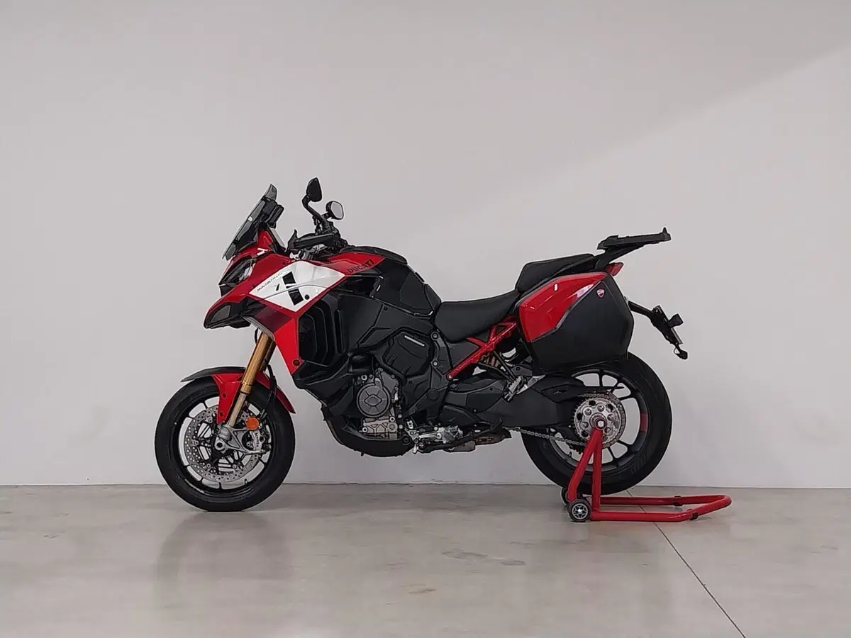 Ducati Multistrada V4 Pikes Peak (2021 - 24) (3)