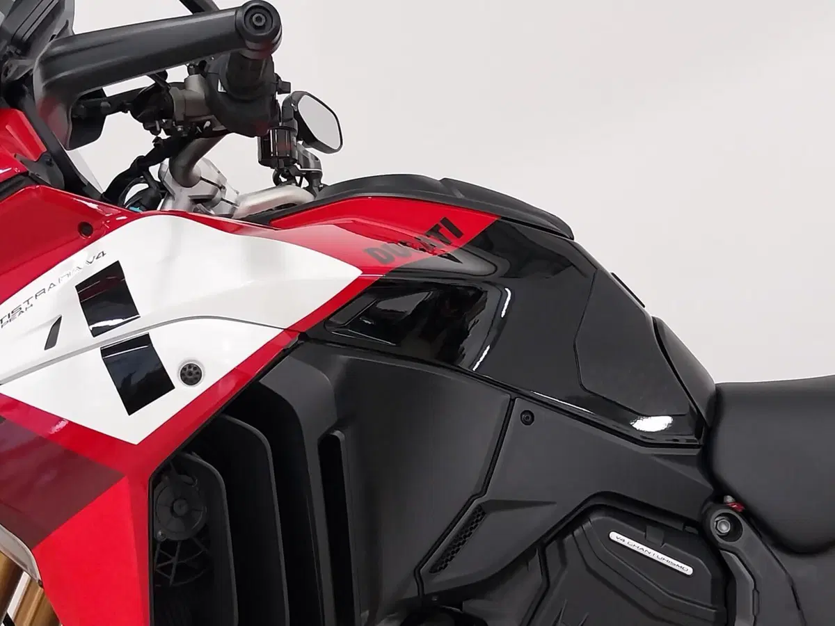 Ducati Multistrada V4 Pikes Peak (2021 - 24) (15)