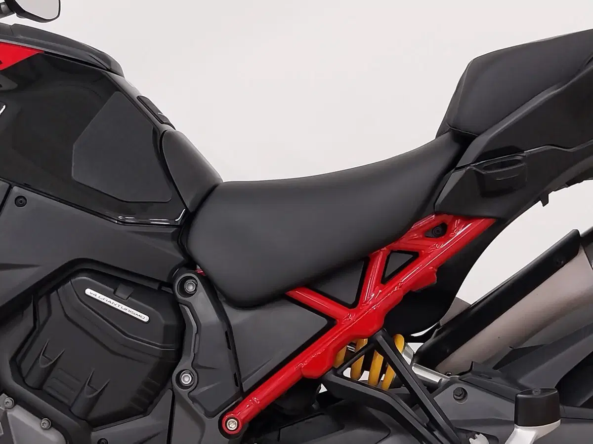 Ducati Multistrada V4 Pikes Peak (2021 - 24) (16)