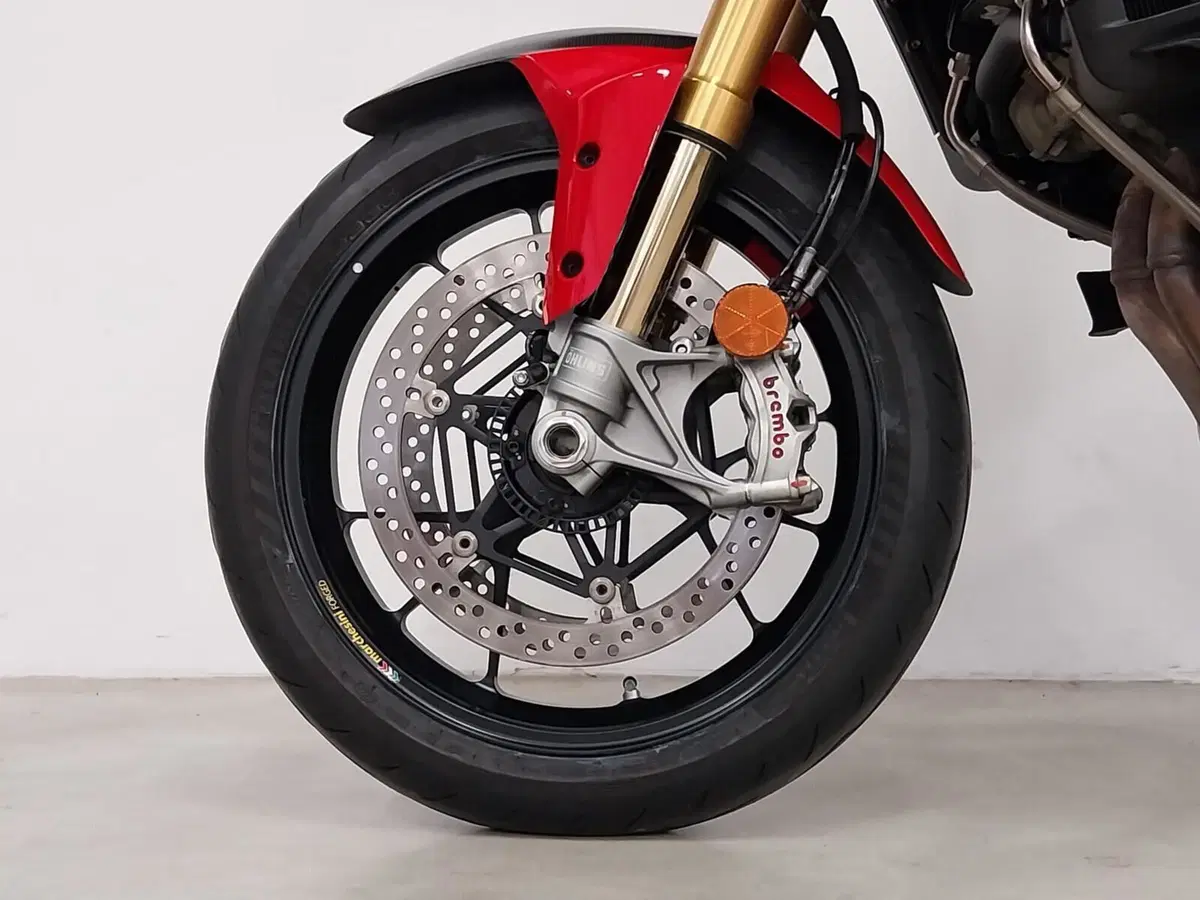 Ducati Multistrada V4 Pikes Peak (2021 - 24) (18)