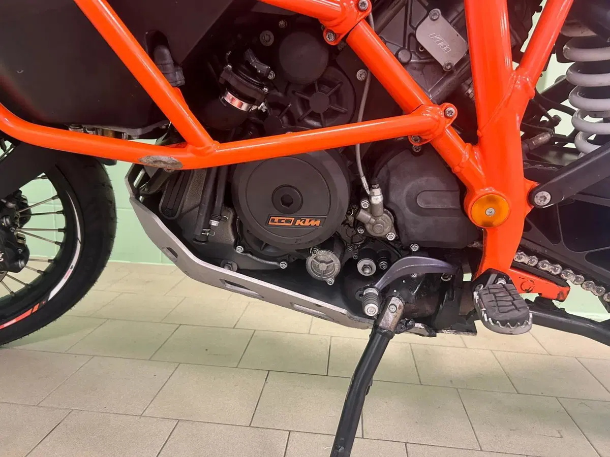 KTM 1290 Super Adventure R (2017 - 20) (11)
