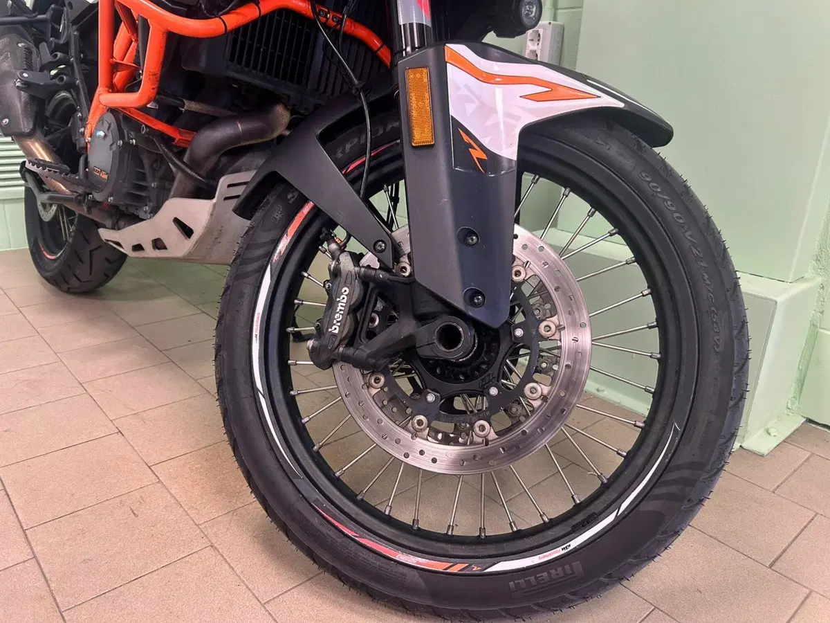 KTM 1290 Super Adventure R (2017 - 20) (19)