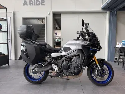 Yamaha MT-09 (2021 - 23) usata