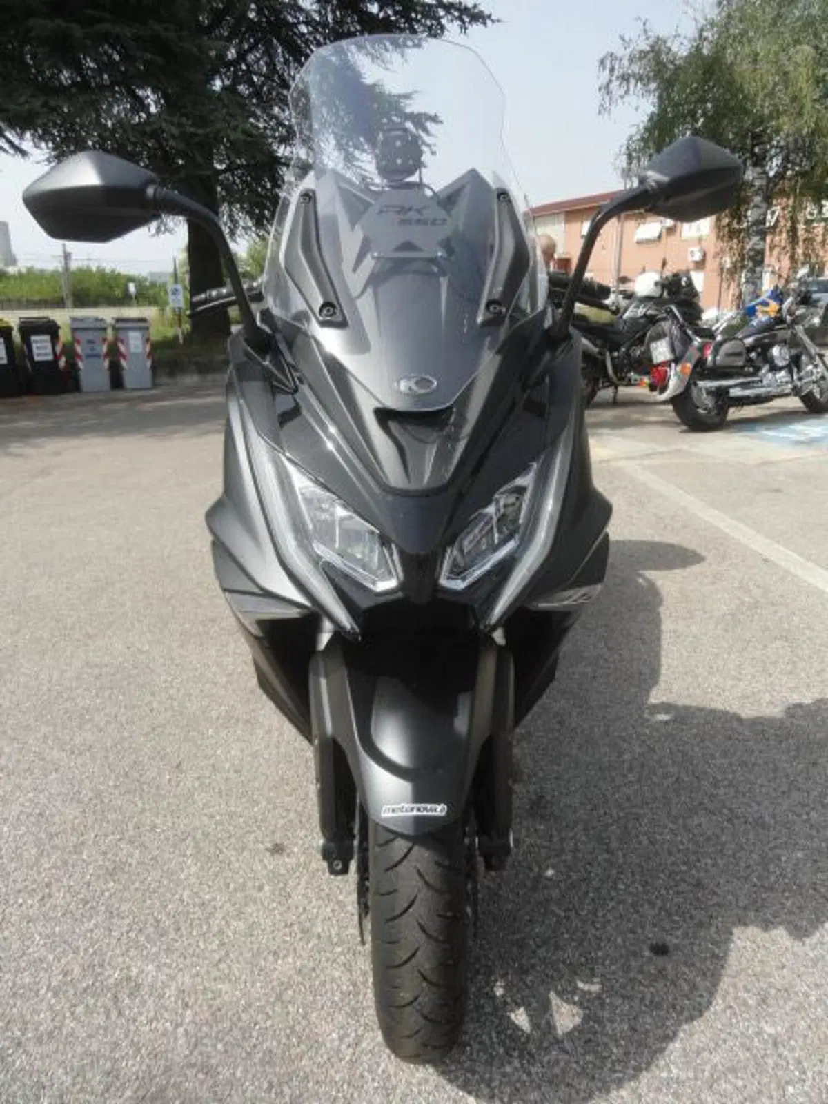 Kymco AK 550 ETS (2021 - 26) (3)
