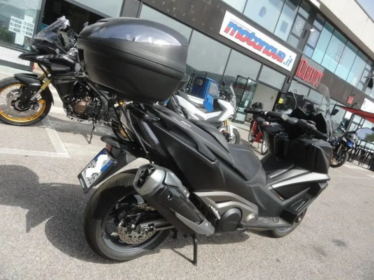 Kymco AK 550 ETS (2021 - 26) (8)