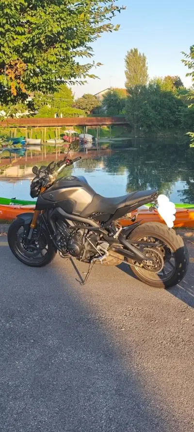 Yamaha MT-09 ABS (2016) usata