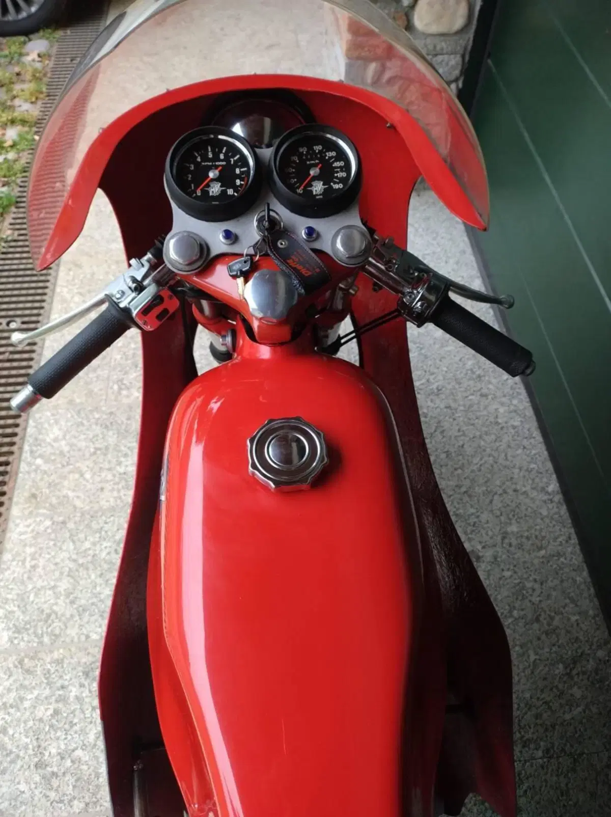 MV Agusta 350 S (5)