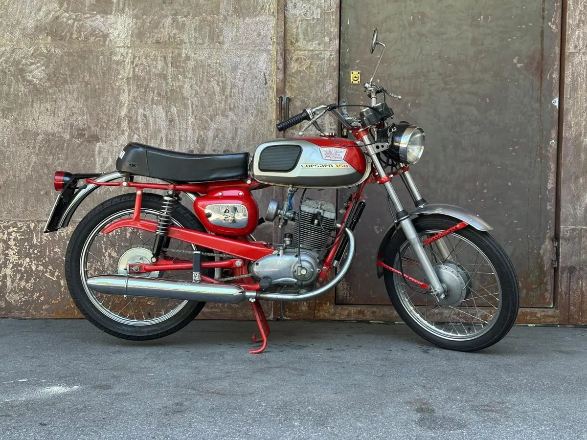 Moto Morini Corsaro 150 (2)