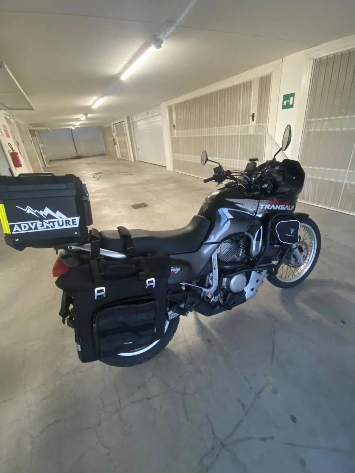 Honda Transalp XL 600V (1997 - 99) (4)