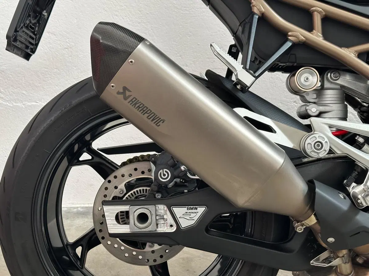 Bmw S 1000 R (2021 - 24) (5)