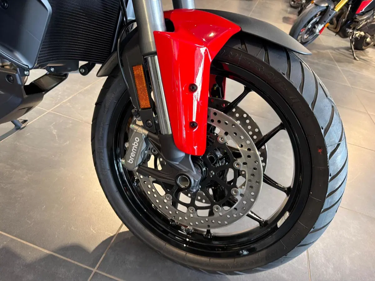 Ducati Multistrada V2 S (2025 - 26) (6)