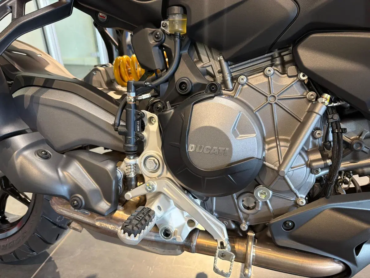 Ducati Multistrada V2 S (2025 - 26) (8)
