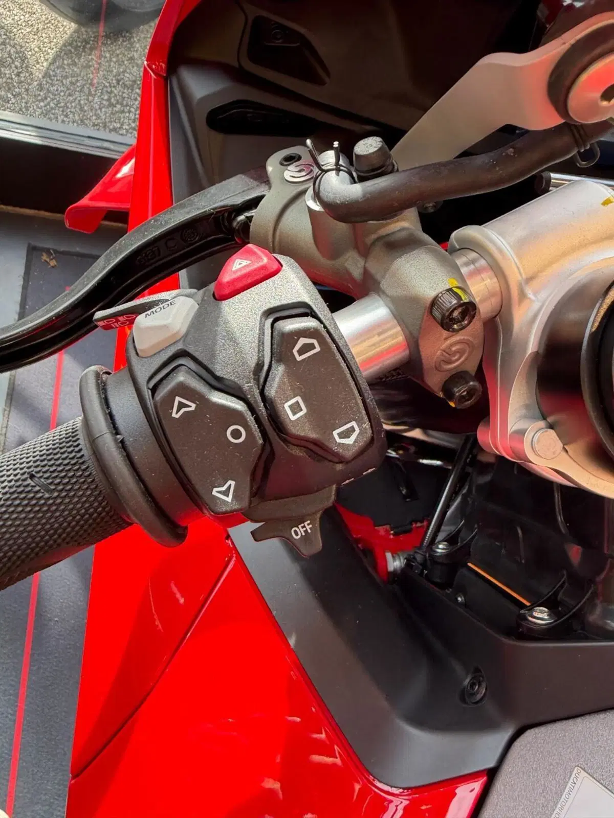 Ducati Panigale V4 (2025 - 26) (4)