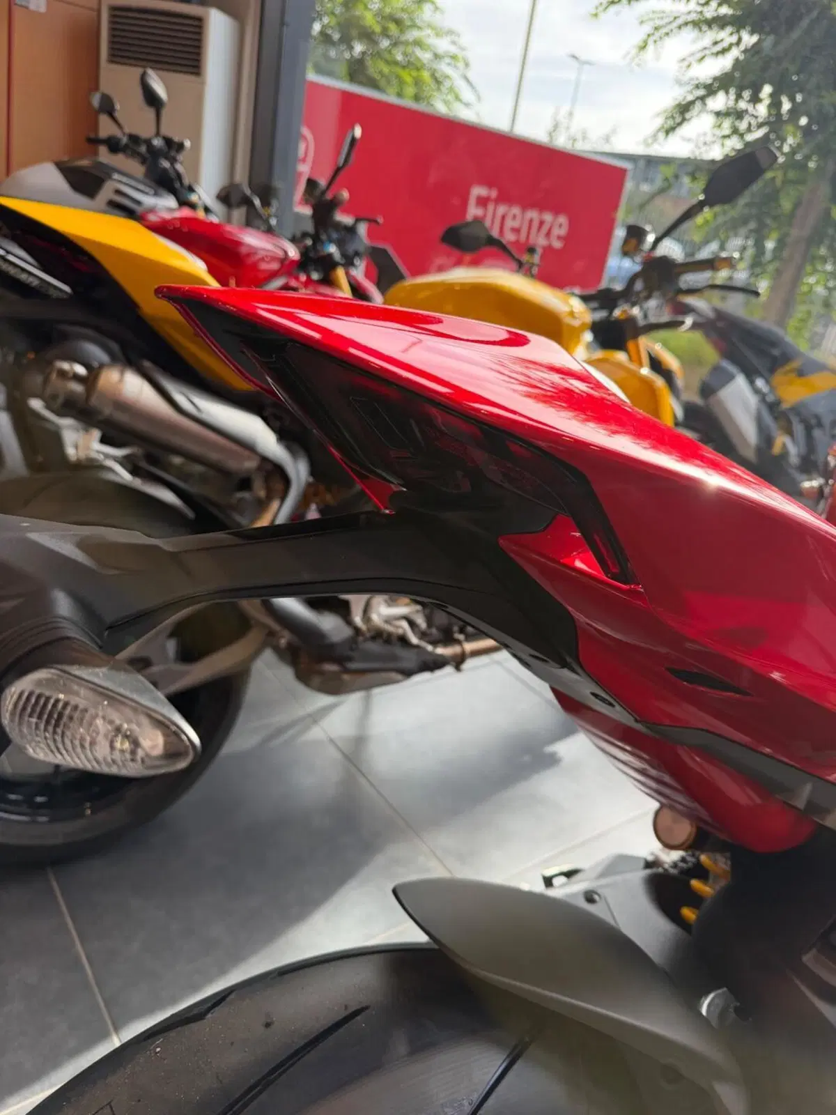 Ducati Panigale V4 (2025 - 26) (6)