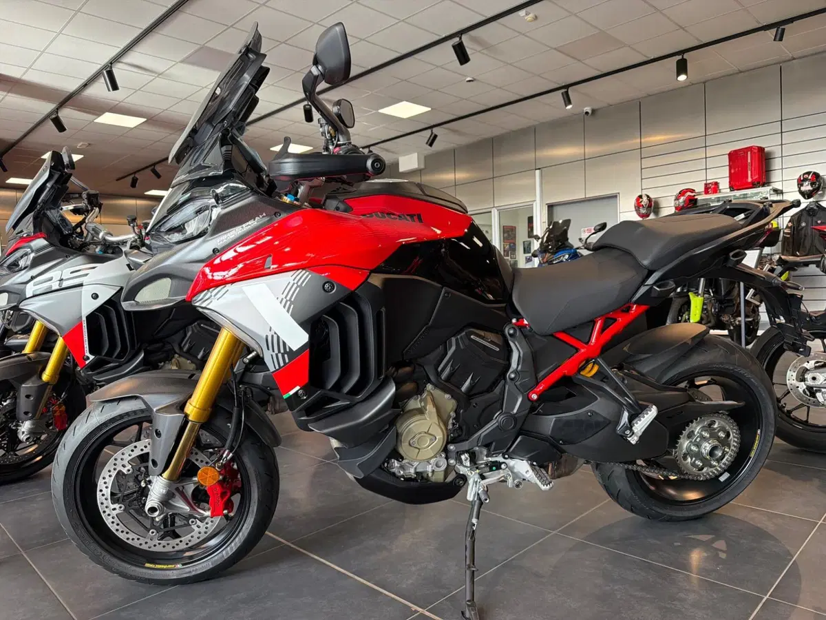Ducati Multistrada V4 Pikes Peak (2025 - 27) (3)