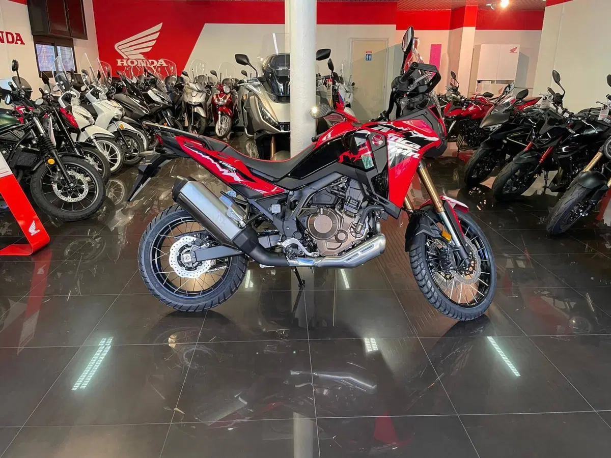 Honda Africa Twin CRF 1100L (2024 - 26)