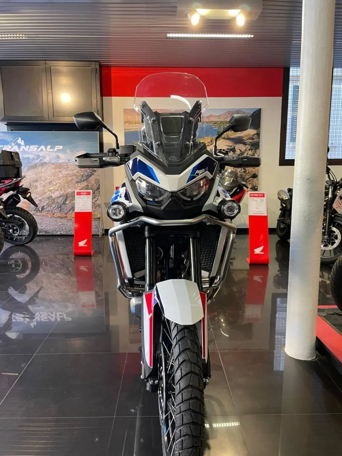 Honda Africa Twin CRF 1100L ES (2024 - 26) (3)