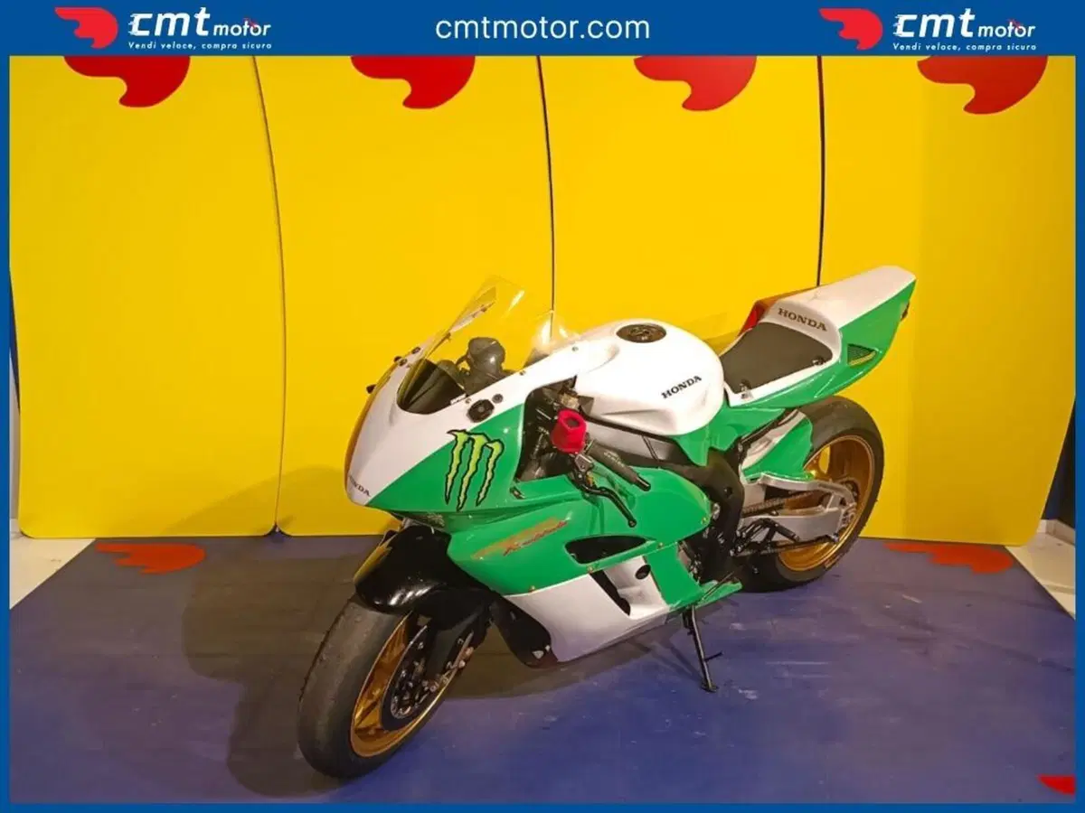 Honda CBR 1000 RR Fireblade (2006 - 07) (4)