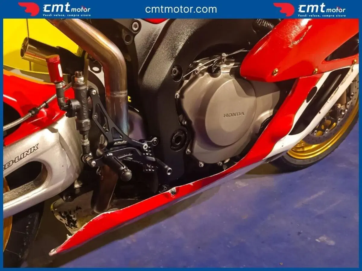 Honda CBR 1000 RR Fireblade (2006 - 07) (5)