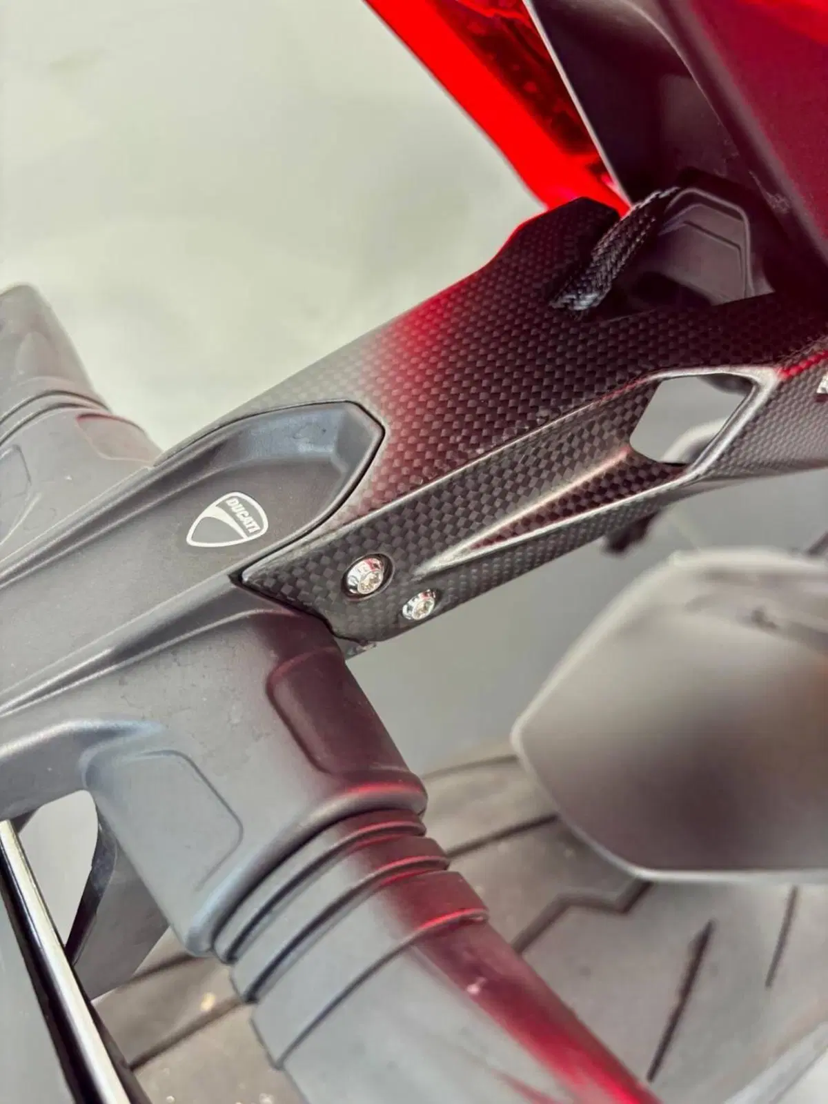 Ducati Streetfighter V4 S (2023 - 24) (5)