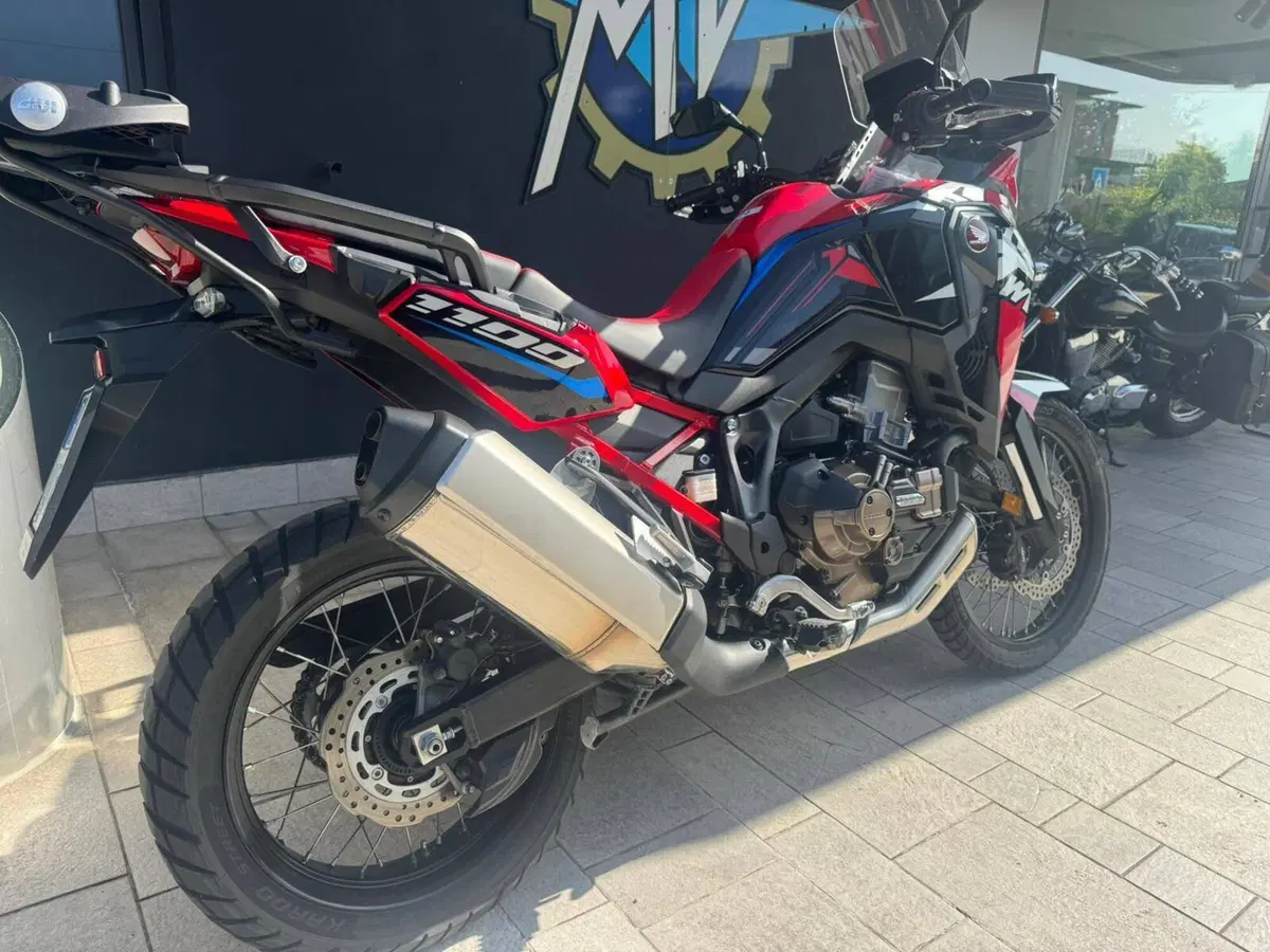 Honda Africa Twin CRF 1000L DCT Desert Track (2019 - 20) (3)