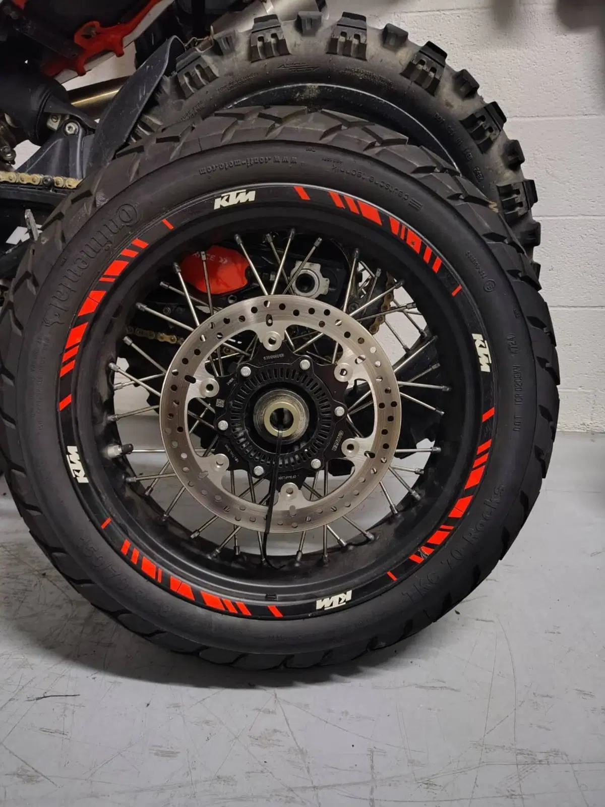 Ruote complete KTM 890 Adventure.
